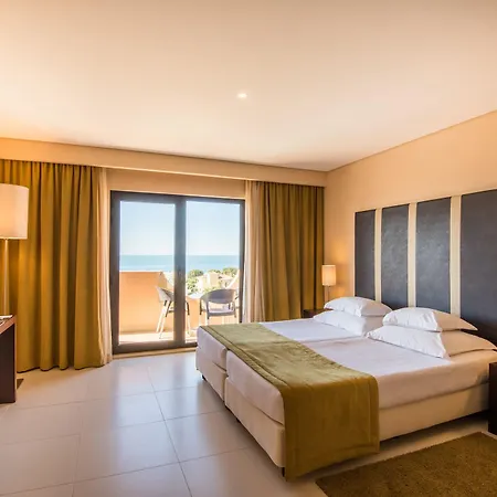 갈레 아틀란티코 4*