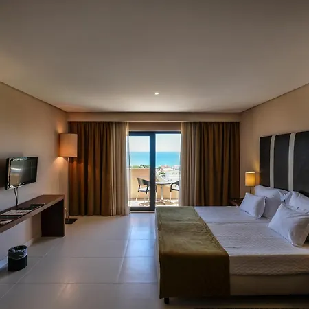 Gale Atlantico Hotell 4*