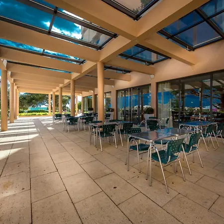 Gale Atlantico Албуфейра